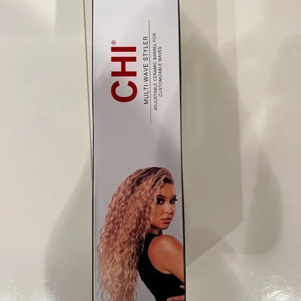 Chi - Ceramic Styler by CHI  (Adjustable Ceramic Barrel) (New in‎ Box) (wa/x/2)
